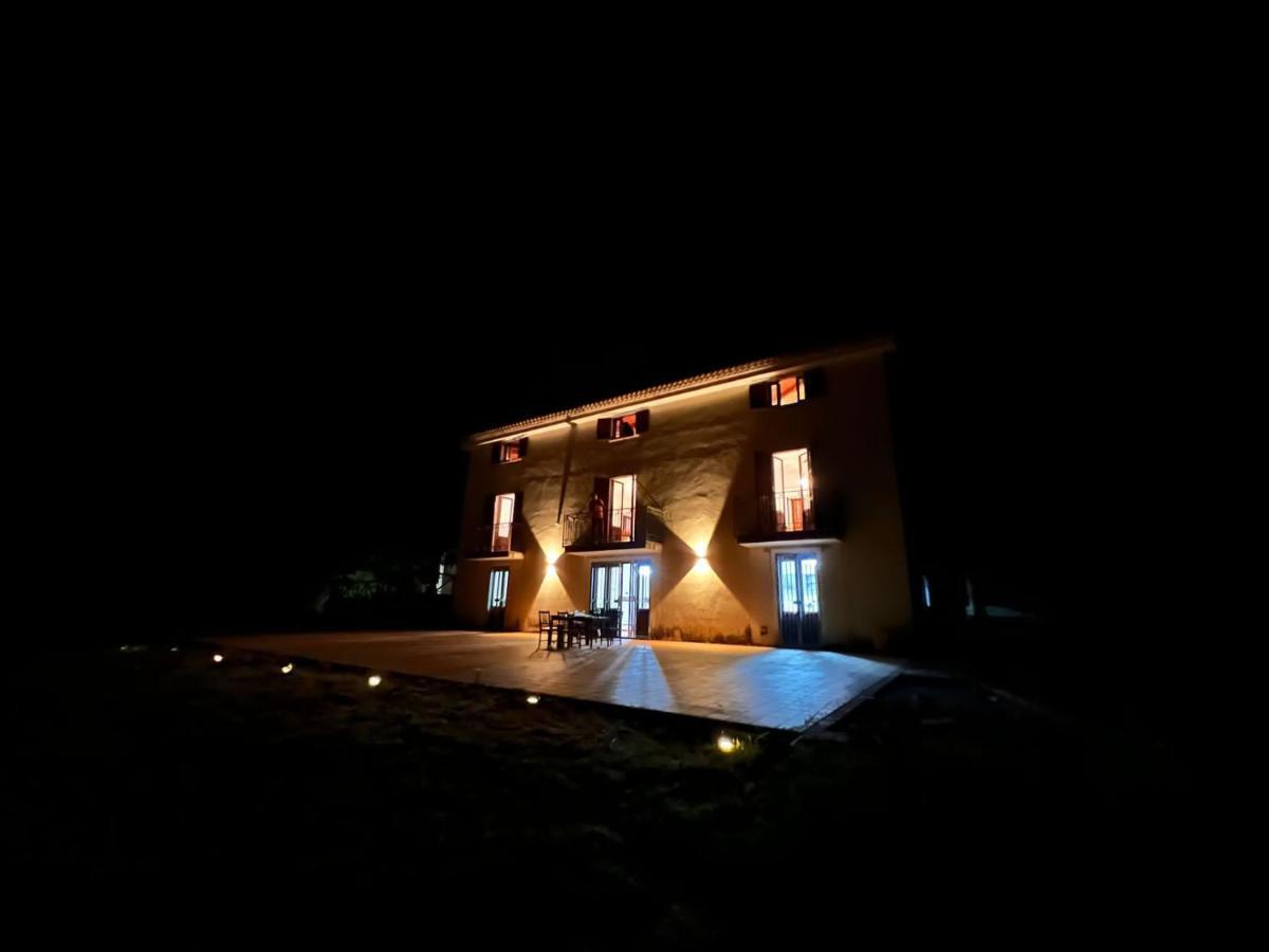 Difesa Del Monte Farm stay *